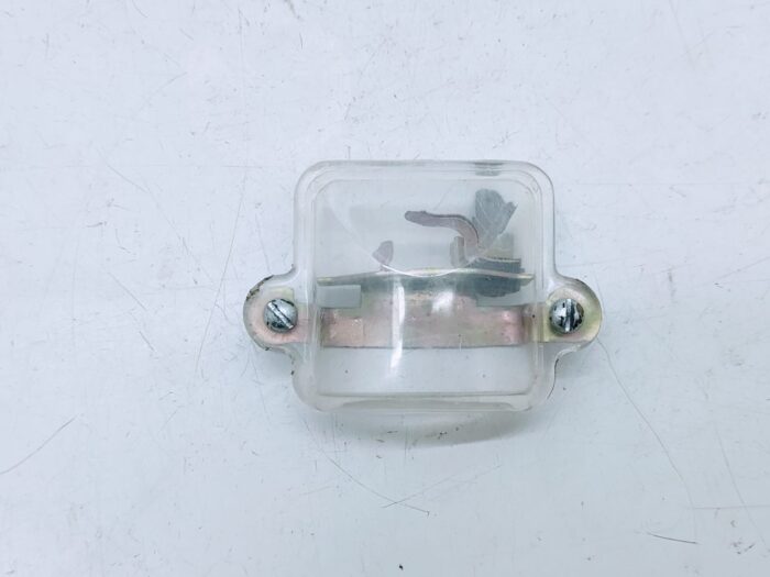 LANTERNA DE PLACA DO FUSCA ORIGINAL VW - 10739-06BC5 - Image 2