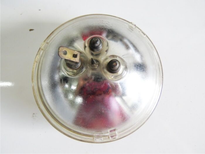 Bloco ótico Farol Sealed Beam usado140 MM 12volts   falta 2 pinos - Image 2