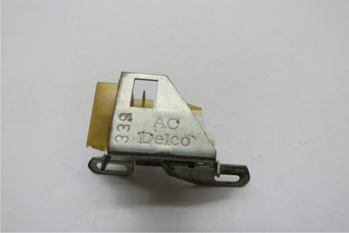 Comutador Farol Opala 81/...