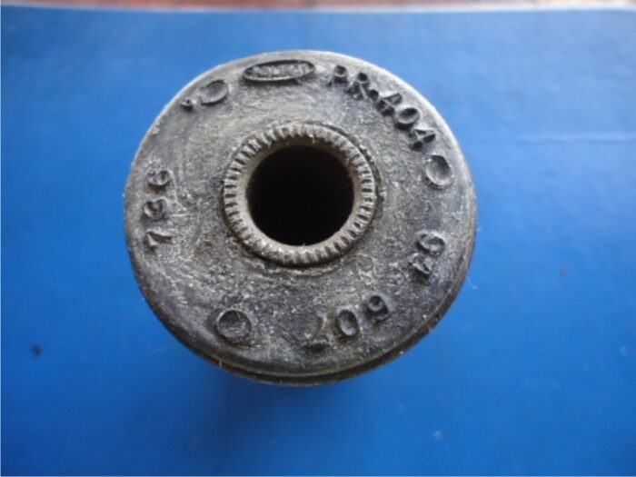 Bucha Inferior Suspensão Dianteira Opala par 80/84 - Image 3