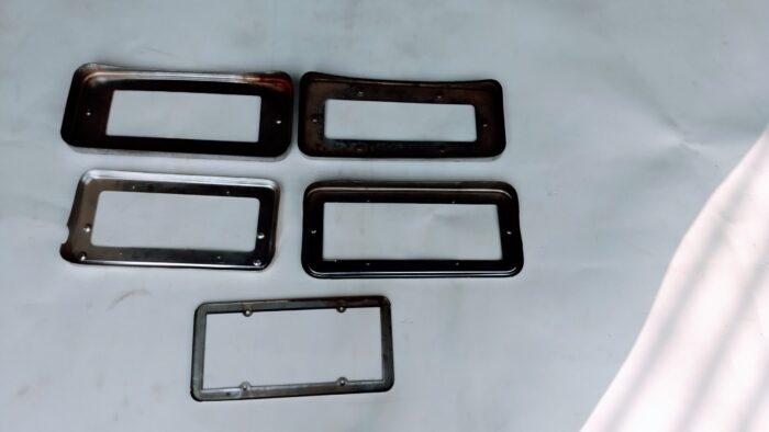 Moldura de placa universal aluminio - Image 3